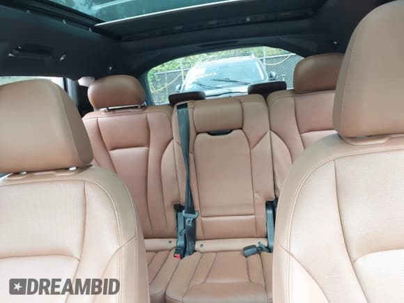 ✅ 2022 Audi Q7 Premium Plus • VIN: WA1LXBF79ND007113 • Lot: 43143071. Listed on IAAI with 47,923 mi. Free auction sales archive from the USA and detailed vehicle history report at DreamBid. Image 19.