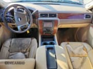 ✅ 2014 Chevrolet Silverado 2500HD LTZ • VIN: 1GC1KYE88EF161941 • Lot: 93073815. Wystawiony na Copart z przebiegiem 190 371 mil. Bezpłatny archiwum sprzedaży aukcyjnych z USA i szczegółowy raport historii pojazdu na DreamBid. Zdjęcie 8.