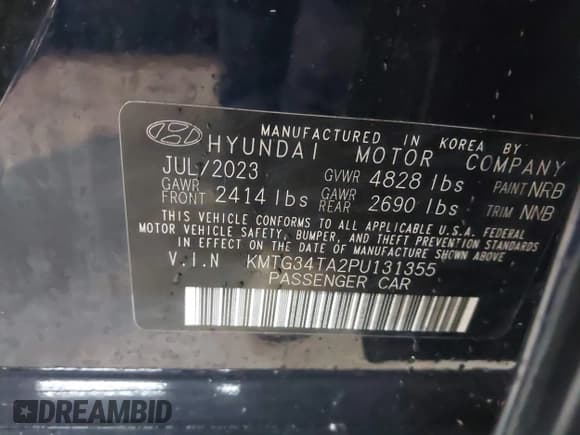 ✅ 2023 Genesis G70 2.0T • VIN: KMTG34TA2PU131355 • Lot: 43548986. Wystawiony na IAAI z przebiegiem 41 418 mil. Bezpłatny archiwum sprzedaży aukcyjnych z USA i szczegółowy raport historii pojazdu na DreamBid. Zdjęcie 9.