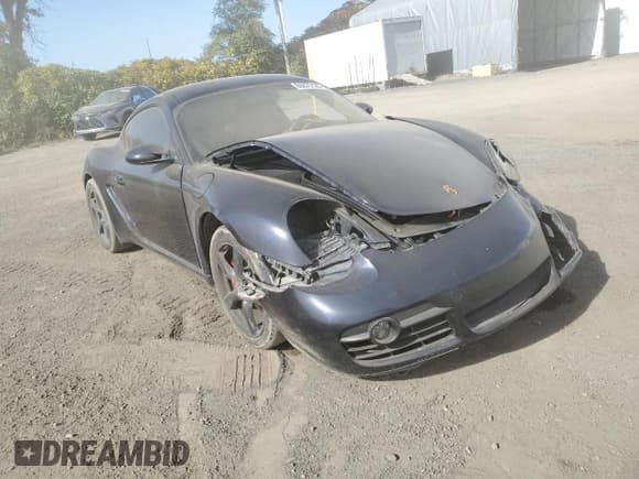 ✅ 2008 Porsche Cayman S Design Edition • VIN: WP0AB29818U780341 • Лот: 85075125. Опубликован ранее на Copart с пробегом 137 855 миль. Бесплатный доступ к архиву аукционных продаж из США и подробный отчёт об истории автомобиля на DreamBid. Изображение 4.