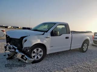 ✅ 2017 Ford F-150 XL • VIN: 1FTMF1CP5HKC34004 • Lot: 65754195. Listed on Copart with 323,195 mi. Free auction sales archive from the USA and detailed vehicle history report at DreamBid. Image 1.