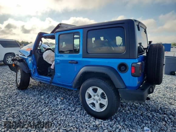 ✅ 2022 Jeep Wrangler Unlimited Sport S • VIN: 1C4HJXDN9NW174393 • Лот: 89805995. Опубликован ранее на Copart с пробегом Не указан. Бесплатный доступ к архиву аукционных продаж из США и подробный отчёт об истории автомобиля на DreamBid. Изображение 2.