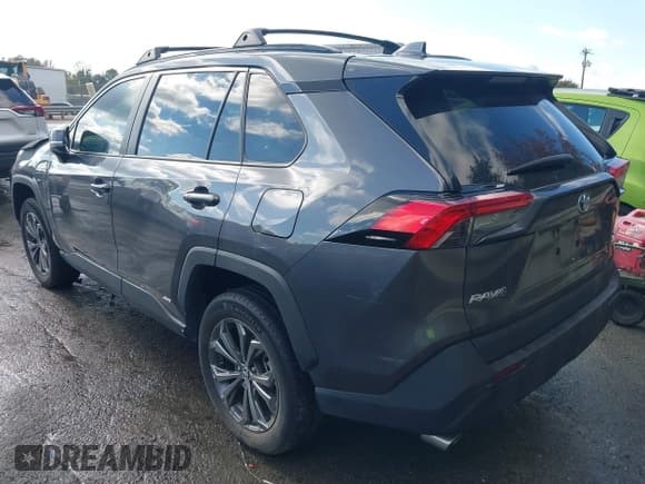 ✅ 2022 Toyota RAV4 Hybrid XLE Premium • VIN: 4T3B6RFVXNU098200 • Lot: 43586247. Wystawiony na IAAI z przebiegiem 60 588 mil. Bezpłatny archiwum sprzedaży aukcyjnych z USA i szczegółowy raport historii pojazdu na DreamBid. Zdjęcie 3.