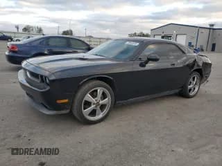 ✅ 2010 Dodge Challenger SE • VIN: 2B3CJ4DV4AH162655 • Lot: 79945324. Wystawiony na Copart z przebiegiem 175 245 mil. Bezpłatny archiwum sprzedaży aukcyjnych z USA i szczegółowy raport historii pojazdu na DreamBid. Zdjęcie 1.