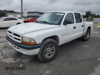 2002 Dodge Dakota Sport с VIN 1B7HL38X32S556310, выставлен на аукционе Copart как лот 89638905 с пробегом 239 011 миль миль и Списание • Salvage title. История ставок и продаж доступна на DreamBid. Изображение 1.