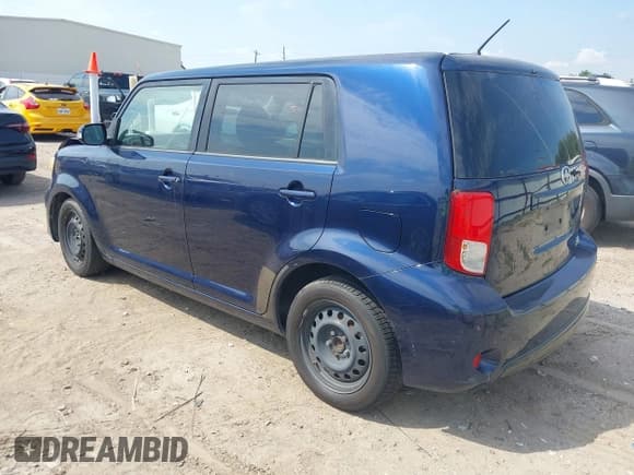 ✅ 2013 Scion xB • VIN: JTLZE4FE9DJ033568 • Lot: 43231432. Wystawiony na IAAI z przebiegiem 154 177 mil. Bezpłatny archiwum sprzedaży aukcyjnych z USA i szczegółowy raport historii pojazdu na DreamBid. Zdjęcie 3.