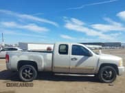 ✅ 2007 Chevrolet Silverado 1500 Work Truck • VIN: 1GCEC19C17Z610804 • Lot: 41652687. Listed on IAAI with 333,312 mi. Free auction sales archive from the USA and detailed vehicle history report at DreamBid. Image 13.