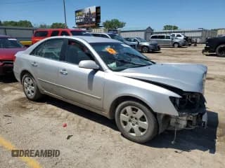 ✅ 2010 Hyundai Sonata GLS • VIN: 5NPET4AC1AH646178 • Лот: 57340304. Опубликован ранее на Copart с пробегом Не указан. Бесплатный доступ к архиву аукционных продаж из США и подробный отчёт об истории автомобиля на DreamBid. Изображение 4.