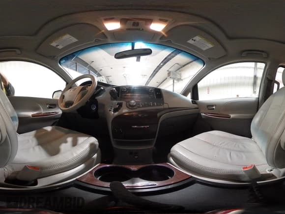 ✅ 2011 Toyota Sienna XLE • VIN: 5TDYK3DC4BS051424 • Lot: 43209542. Listed on IAAI with 188,831 mi. Free auction sales archive from the USA and detailed vehicle history report at DreamBid. Image 20.