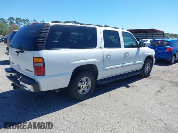 ✅ 2003 Chevrolet Suburban LS • VIN: 3GNEC16Z13G111561 • Лот: 41768017. Опубликован ранее на IAAI с пробегом Не указан. Бесплатный доступ к архиву аукционных продаж из США и подробный отчёт об истории автомобиля на DreamBid. Изображение 4.