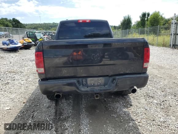 ✅ 2019 Ram 1500 Tradesman • VIN: 1C6RR7FT9KS553199 • Lot: 81561735. Wystawiony na Copart z przebiegiem Nie podano. Bezpłatny archiwum sprzedaży aukcyjnych z USA i szczegółowy raport historii pojazdu na DreamBid. Zdjęcie 6.