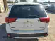 2017 Mitsubishi Outlander SE with VIN JA4AD3A33HZ067048, listed as a Copart auction lot 84731385 with 135,427 mi miles and Salvage title. Bid and sale history available at DreamBid. Image 6.