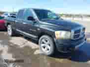 2006 Dodge 1500 SLT z VIN 1D3HA18206J179422, wystawiony jako IAAI lot #43356576 z przebiegiem 278 930 mil mil oraz . Historia ofert i sprzedaży dostępna na DreamBid. Obrazek 1.