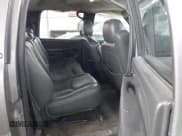 ✅ 2006 Chevrolet Silverado 2500HD Work Truck • VIN: 1GCHC23D66F211567 • Лот: 42153938. Опубликован ранее на IAAI с пробегом 258 918 миль. Бесплатный доступ к архиву аукционных продаж из США и подробный отчёт об истории автомобиля на DreamBid. Изображение 8.