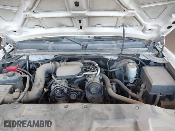 ✅ 2010 Chevrolet Silverado 1500 Work Truck • VIN: 1GCPCPEX1AZ184463 • Lot: 43027922. Listed on IAAI with 243,636 mi. Free auction sales archive from the USA and detailed vehicle history report at DreamBid. Image 10.