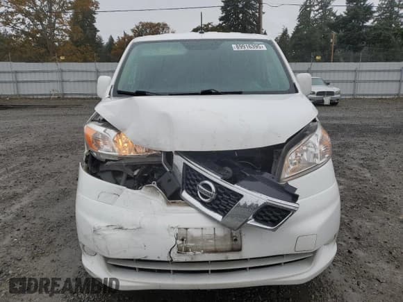 ✅ 2017 Nissan NV200 S • VIN: 3N6CM0KNXHK697768 • Lot: 89916395. Wystawiony na Copart z przebiegiem Nie podano. Bezpłatny archiwum sprzedaży aukcyjnych z USA i szczegółowy raport historii pojazdu na DreamBid. Zdjęcie 5.
