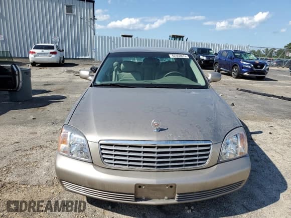 ✅ 2000 Cadillac DeVille • VIN: 1G6KD54Y2YU329414 • Lot: 62353674. Wystawiony na Copart z przebiegiem Nie podano. Bezpłatny archiwum sprzedaży aukcyjnych z USA i szczegółowy raport historii pojazdu na DreamBid. Zdjęcie 5.