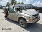 ✅ 1998 Chevrolet S-10 LS • VIN: 1GCCS194XW8192248 • Лот: 56630272. Опубликован ранее на Copart с пробегом Не указан. Бесплатный доступ к архиву аукционных продаж из США и подробный отчёт об истории автомобиля на DreamBid. Изображение 1.