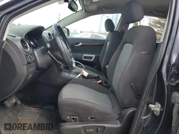 ✅ 2013 Chevrolet Captiva Sport LT • VIN: 3GNFL3EK3DS526786 • Lot: 51486535. Wystawiony na Copart z przebiegiem 134 527 mil. Bezpłatny archiwum sprzedaży aukcyjnych z USA i szczegółowy raport historii pojazdu na DreamBid. Zdjęcie 7.