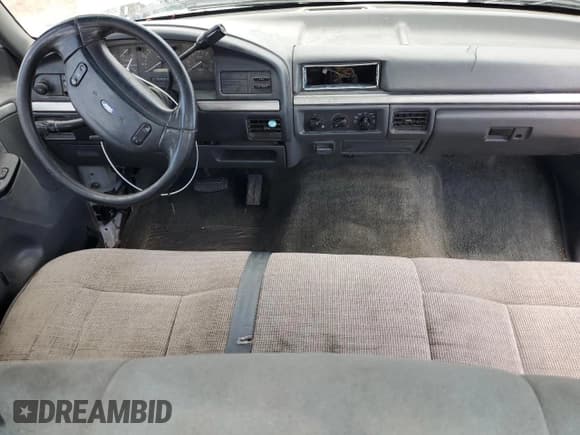 ✅ 1993 Ford F-150 • VIN: 2FTEF14H3PCA62828 • Лот: 63947795. Опубликован ранее на Copart с пробегом 134 643 миль. Бесплатный доступ к архиву аукционных продаж из США и подробный отчёт об истории автомобиля на DreamBid. Изображение 8.