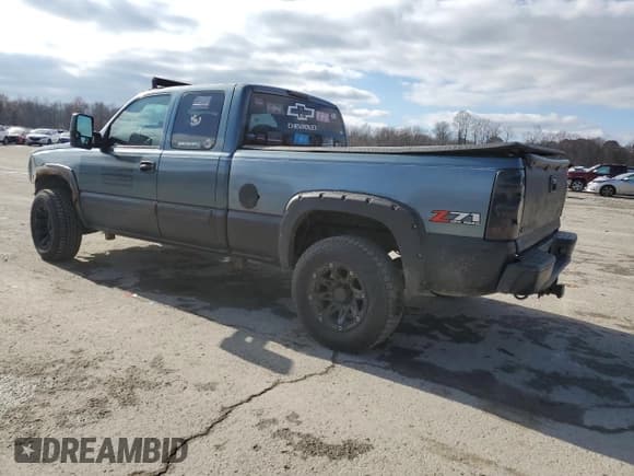 ✅ 2006 Chevrolet Silverado 1500 LT1 • VIN: 1GCEK19B06Z164282 • Lot: 93273545. Wystawiony na Copart z przebiegiem 192 069 mil. Bezpłatny archiwum sprzedaży aukcyjnych z USA i szczegółowy raport historii pojazdu na DreamBid. Zdjęcie 2.