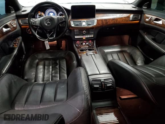 ✅ 2015 Mercedes-Benz CLS 550 • VIN: WDDLJ9BB6FA144805 • Лот: 86225605. Опубликован ранее на Copart с пробегом 123 646 миль. Бесплатный доступ к архиву аукционных продаж из США и подробный отчёт об истории автомобиля на DreamBid. Изображение 8.