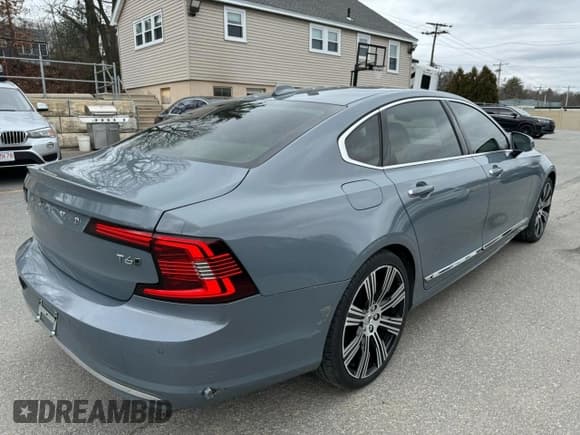 ✅ 2021 Volvo S90 Inscription • VIN: LVYA22ML6MP196577 • Lot: 45807534. Wystawiony na Copart z przebiegiem 52 763 mil. Bezpłatny archiwum sprzedaży aukcyjnych z USA i szczegółowy raport historii pojazdu na DreamBid. Zdjęcie 3.