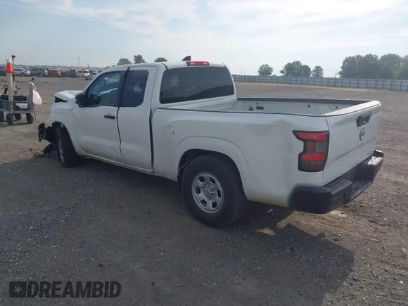 ✅ 2024 Nissan Frontier S • VIN: 1N6ED1CL6RN631841 • Lot: 42755375. Listed on IAAI with 9,858 mi. Free auction sales archive from the USA and detailed vehicle history report at DreamBid. Image 3.