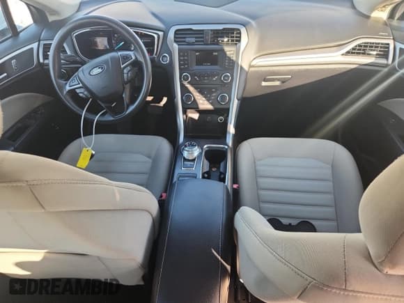 ✅ 2018 Ford Fusion S • VIN: 3FA6P0UU0JR122349 • Lot: 64980515. Listed on Copart with 101,298 mi. Free auction sales archive from the USA and detailed vehicle history report at DreamBid. Image 8.