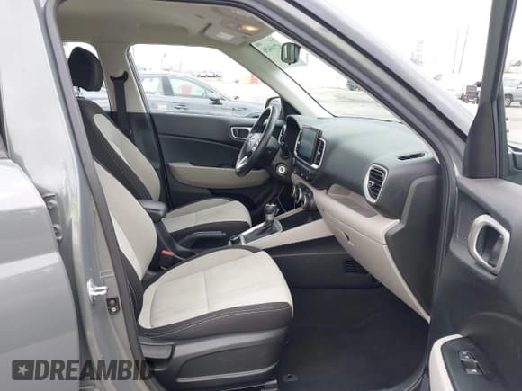✅ 2021 Hyundai Venue SEL • VIN: KMHRC8A32MU101718 • Lot: 42249456. Listed on IAAI with 36,800 mi. Free auction sales archive from the USA and detailed vehicle history report at DreamBid. Image 5.