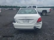 ✅ 2019 Mercedes-Benz C 300 • VIN: 55SWF8EB9KU298567 • Lot: 42638949. Wystawiony na IAAI z przebiegiem 24 967 mil. Bezpłatny archiwum sprzedaży aukcyjnych z USA i szczegółowy raport historii pojazdu na DreamBid. Zdjęcie 17.