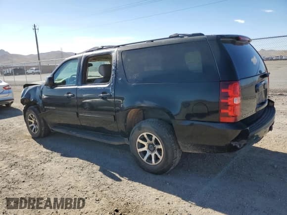 ✅ 2013 Chevrolet Suburban LT • VIN: 1GNSKJE70DR218432 • Lot: 66744264. Wystawiony na Copart z przebiegiem 208 590 mil. Bezpłatny archiwum sprzedaży aukcyjnych z USA i szczegółowy raport historii pojazdu na DreamBid. Zdjęcie 2.