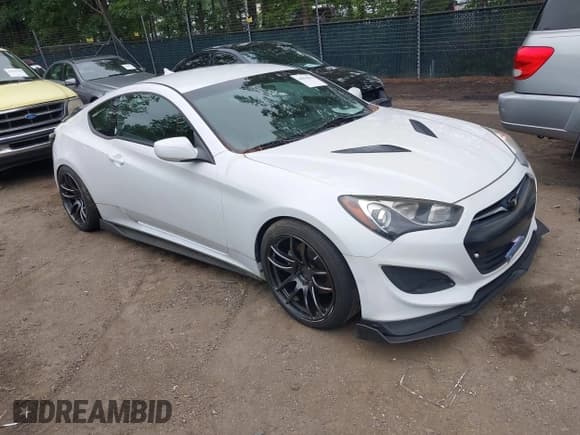 ✅ 2013 Hyundai Genesis Coupe 2.0T • VIN: KMHHT6KD3DU092695 • Lot: 43050592. Wystawiony na IAAI z przebiegiem 101 572 mil. Bezpłatny archiwum sprzedaży aukcyjnych z USA i szczegółowy raport historii pojazdu na DreamBid. Zdjęcie 1.
