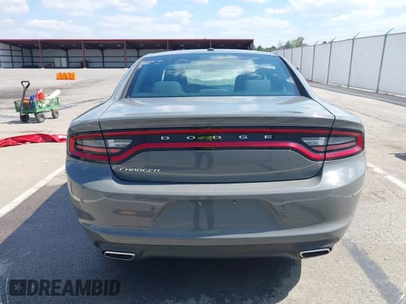 ✅ 2019 Dodge Charger SXT • VIN: 2C3CDXBG1KH720222 • Lot: 43245366. Listed on IAAI with 109,424 mi. Free auction sales archive from the USA and detailed vehicle history report at DreamBid. Image 17.