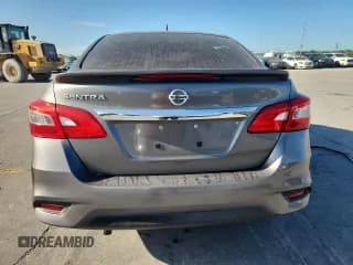 ✅ 2017 Nissan Sentra S • VIN: 3N1AB7AP7HY222803 • Lot: 91995845. Wystawiony na Copart z przebiegiem 111 381 mil. Bezpłatny archiwum sprzedaży aukcyjnych z USA i szczegółowy raport historii pojazdu na DreamBid. Zdjęcie 6.
