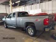 ✅ 2008 Chevrolet Silverado 2500HD 1LT • VIN: 1GCHK29698E176379 • Lot: 41808600. Wystawiony na IAAI z przebiegiem 182 610 mil. Bezpłatny archiwum sprzedaży aukcyjnych z USA i szczegółowy raport historii pojazdu na DreamBid. Zdjęcie 14.