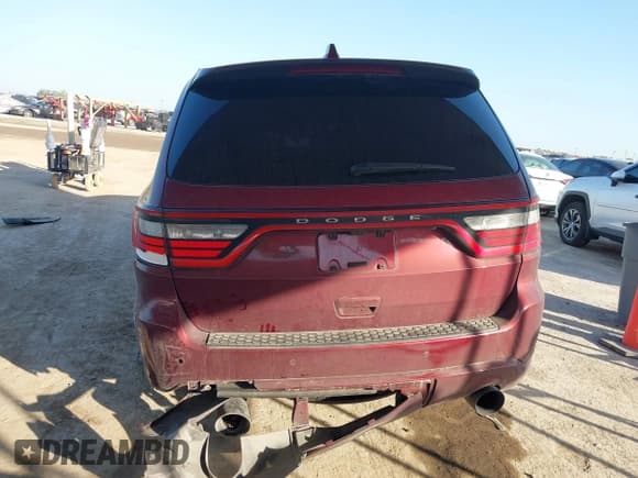 ✅ 2022 Dodge Durango R/T • VIN: 1C4SDHCT1NC226412 • Lot: 42002852. Wystawiony na IAAI z przebiegiem 56 916 mil. Bezpłatny archiwum sprzedaży aukcyjnych z USA i szczegółowy raport historii pojazdu na DreamBid. Zdjęcie 17.