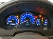 ✅ 2006 Toyota Sienna LE • VIN: 5TDZA23C26S524374 • Lot: 93136895. Wystawiony na Copart z przebiegiem 196 512 mil. Bezpłatny archiwum sprzedaży aukcyjnych z USA i szczegółowy raport historii pojazdu na DreamBid. Zdjęcie 9.