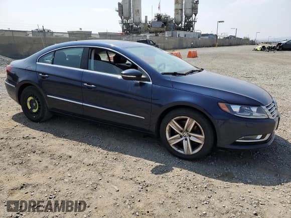 ✅ 2014 Volkswagen CC Sport • VIN: WVWBP7AN0EE506087 • Lot: 54996035. Wystawiony na Copart z przebiegiem 139 202 mil. Bezpłatny archiwum sprzedaży aukcyjnych z USA i szczegółowy raport historii pojazdu na DreamBid. Zdjęcie 4.