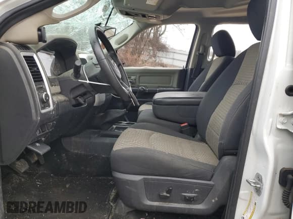 ✅ 2012 Ram 2500 Big Horn • VIN: 3C6UD5DLXCG312843 • Lot: 44696095. Wystawiony na Copart z przebiegiem 52 257 mil. Bezpłatny archiwum sprzedaży aukcyjnych z USA i szczegółowy raport historii pojazdu na DreamBid. Zdjęcie 7.