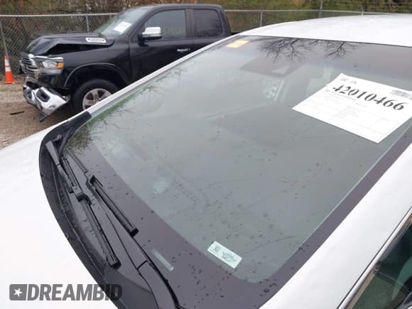 ✅ 2023 Chevrolet Bolt EV 1LT • VIN: 1G1FW6S0XP4107805 • Lot: 42010466. Wystawiony na IAAI z przebiegiem 18 625 mil. Bezpłatny archiwum sprzedaży aukcyjnych z USA i szczegółowy raport historii pojazdu na DreamBid. Zdjęcie 20.