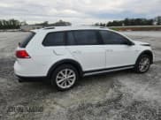 ✅ 2017 Volkswagen Golf S • VIN: 3VWM17AU5HM526932 • Лот: 69066985. Опубликован ранее на Copart с пробегом 76 130 миль. Бесплатный доступ к архиву аукционных продаж из США и подробный отчёт об истории автомобиля на DreamBid. Изображение 3.