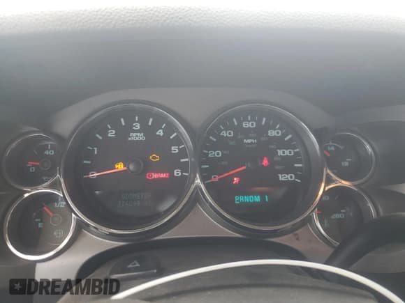 ✅ 2011 Chevrolet Silverado 2500HD Work Truck • VIN: 1GC2KVEG9BZ235369 • Lot: 81783075. Wystawiony na Copart z przebiegiem 276 099 mil. Bezpłatny archiwum sprzedaży aukcyjnych z USA i szczegółowy raport historii pojazdu na DreamBid. Zdjęcie 9.