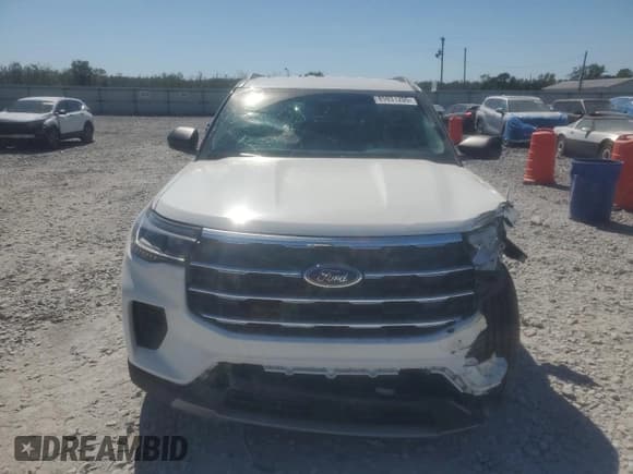 ✅ 2025 Ford Explorer Active • VIN: 1FMUK7DH5SGC29090 • Lot: 85931205. Wystawiony na Copart z przebiegiem 1 758 mil. Bezpłatny archiwum sprzedaży aukcyjnych z USA i szczegółowy raport historii pojazdu na DreamBid. Zdjęcie 5.