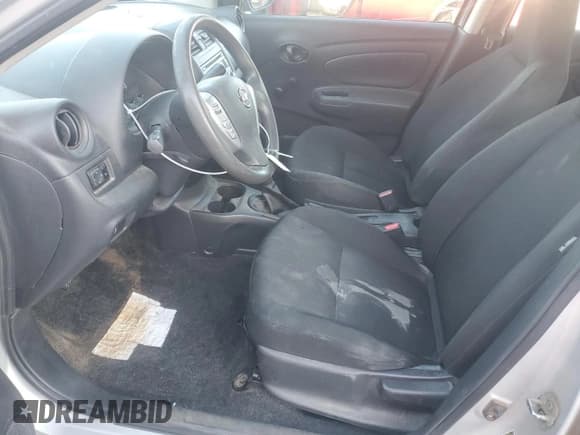 ✅ 2016 Nissan Versa SV • VIN: 3N1CN7AP0GL832988 • Lot: 91273505. Listed on Copart with 185,416 mi. Free auction sales archive from the USA and detailed vehicle history report at DreamBid. Image 7.