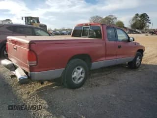 ✅ 1999 Dodge Dakota SLT • VIN: 1B7GL22X8XS114645 • Lot: 48824515. Wystawiony na Copart z przebiegiem 110 042 mil. Bezpłatny archiwum sprzedaży aukcyjnych z USA i szczegółowy raport historii pojazdu na DreamBid. Zdjęcie 3.