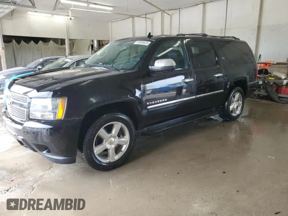 ✅ 2014 Chevrolet Suburban LTZ • VIN: 1GNSKKE76ER138866 • Lot: 89898025. Listed on Copart with 279,606 mi. Free auction sales archive from the USA and detailed vehicle history report at DreamBid. Image 1.