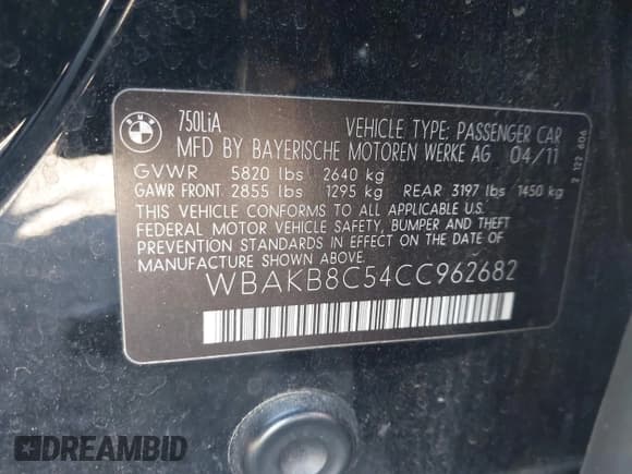 ✅ 2012 BMW 7 Series 750Li • VIN: WBAKB8C54CC962682 • Lot: 43764574. Wystawiony na IAAI z przebiegiem 183 749 mil. Bezpłatny archiwum sprzedaży aukcyjnych z USA i szczegółowy raport historii pojazdu na DreamBid. Zdjęcie 9.