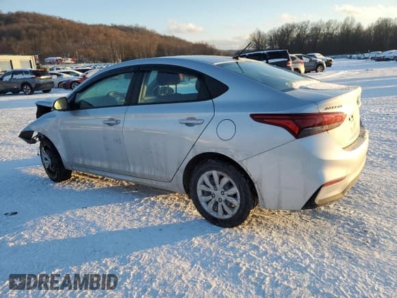 ✅ 2022 Hyundai Accent SE • VIN: 3KPC24A69NE166680 • Лот: 88572995. Опубликован ранее на Copart с пробегом 40 053 миль. Бесплатный доступ к архиву аукционных продаж из США и подробный отчёт об истории автомобиля на DreamBid. Изображение 2.