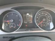 ✅ 2015 Volkswagen Golf S • VIN: 3VWRA7AU1FM090499 • Lot: 81155055. Wystawiony na Copart z przebiegiem 133 865 mil. Bezpłatny archiwum sprzedaży aukcyjnych z USA i szczegółowy raport historii pojazdu na DreamBid. Zdjęcie 9.